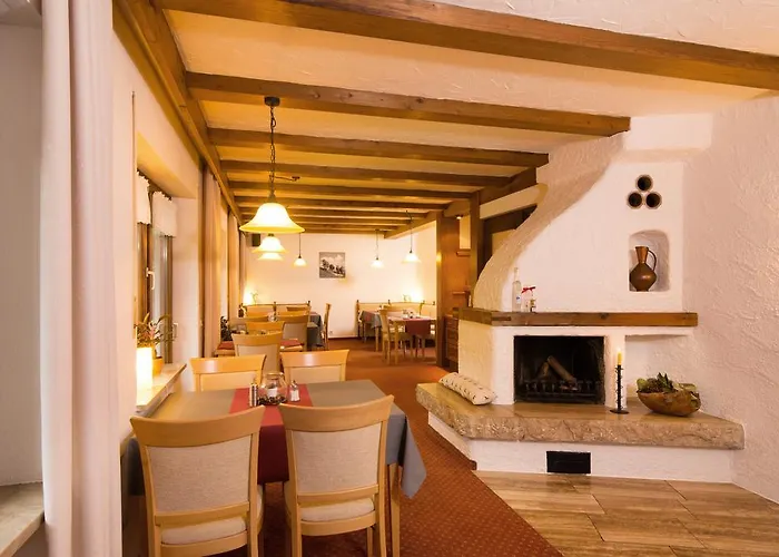 אורחן Gaestehaus Carola